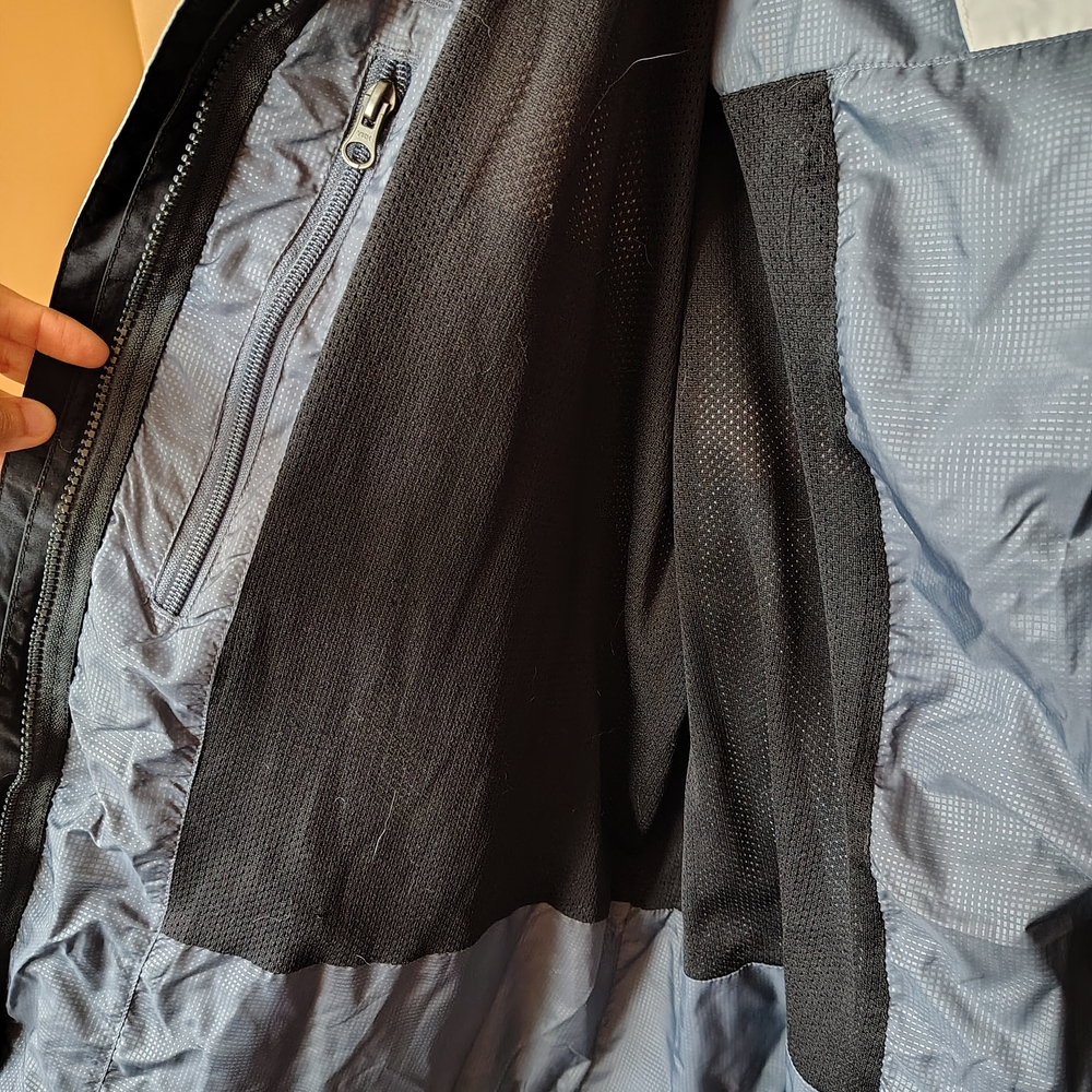 Columbia Jacket - Picture 4 of 5